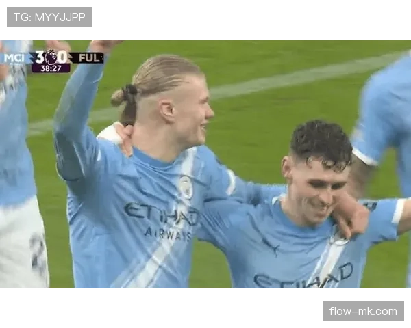 英超激战白热化：争冠格局胶着，保级大战愈演愈烈